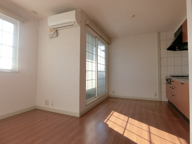 フェイバードパーク　Ａ棟の居間・リビング