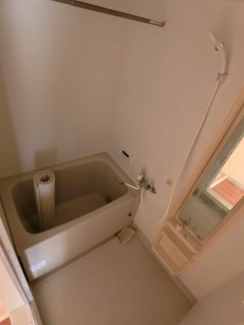 フェイバードパーク　Ａ棟の浴室