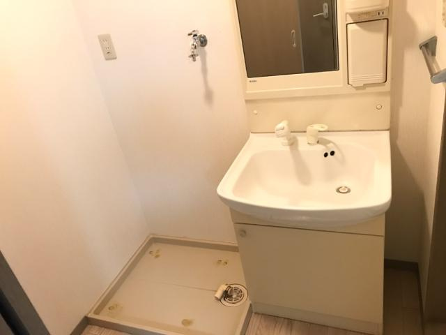 ジューエイハイツの洗面所|洗髪洗面化粧台