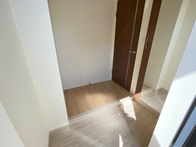 コンフォルト西風の玄関|玄関