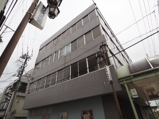 前橋市千代田町3丁目　売ビルの外観