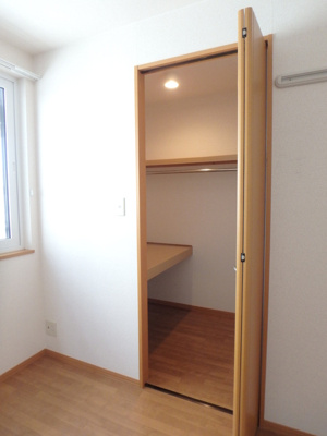 【収納】 | Vine-Yard Harvest (ヴァインヤードハーヴェスト) | ウォークインクローゼット