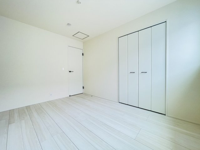 【洋室】 | 前橋市南町２丁目　２号棟