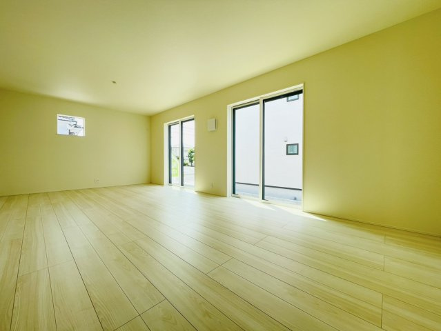 【居間・リビング】 | 前橋市南町２丁目　２号棟