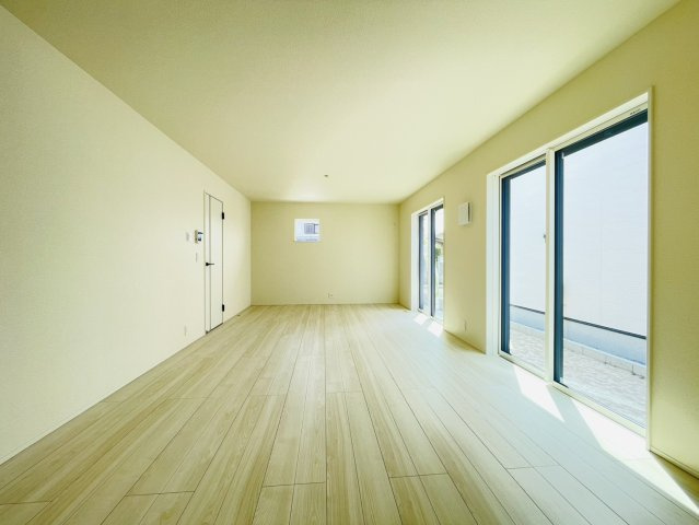 【居間・リビング】 | 前橋市南町２丁目　２号棟