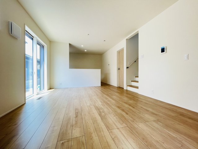 【居間・リビング】 | 前橋市南町２丁目　4号棟