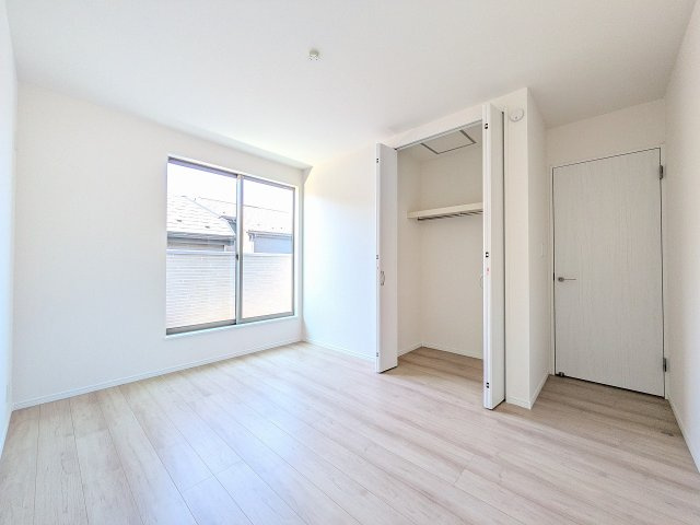 八王子市　川口町　新築一戸建て　１７期の収納|～収納力の高いクローゼット完備～