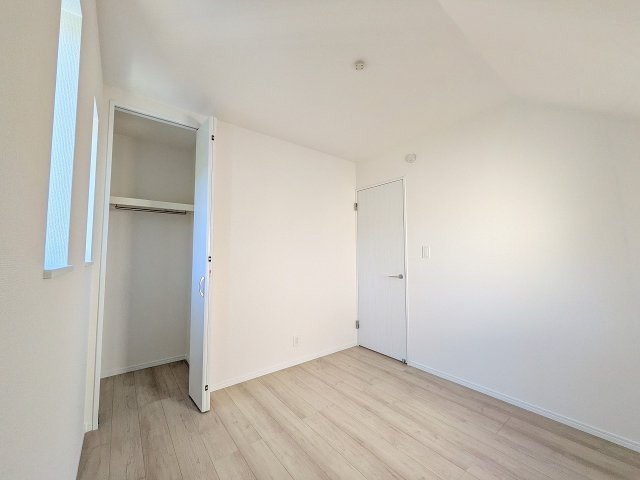 八王子市　川口町　新築一戸建て　１７期の収納|～収納力の高いクローゼット完備～