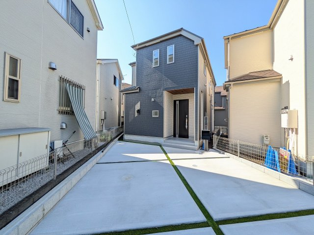 八王子市　川口町　新築一戸建て　１７期の外観|～南西向き4LDK　収納豊富、陽当たりの良い間取りです～