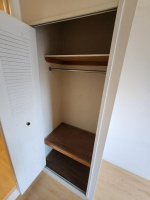 サンシティ四条大宮シャトー朝日の収納|クローゼット