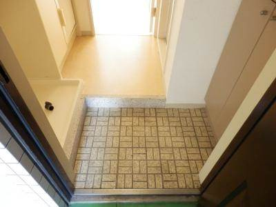 サンシティ四条大宮シャトー朝日の玄関|玄関