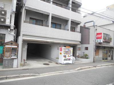 サンシティ四条大宮シャトー朝日の外観