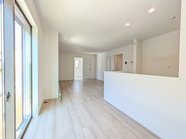 八王子市　川口町　新築一戸建て　１７期の内装|～17.0帖の明るいLDKで、家族団欒の時間をお過ごしいただけます～