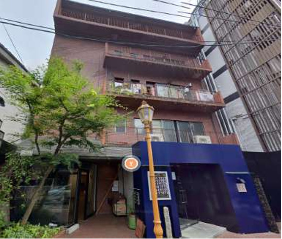 京都市東山区橋本町　商業ビルの外観