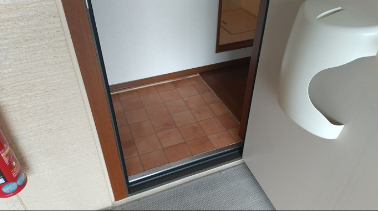 アヴァンセの玄関