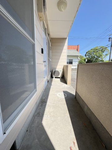 アドホックメゾンのバルコニー