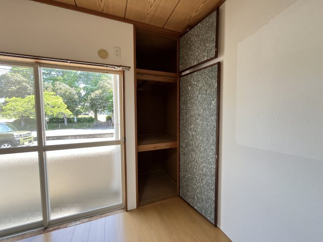 アドホックメゾンの内装