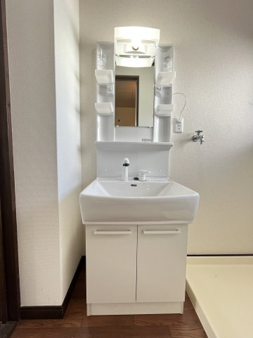 アドホックメゾンの内装