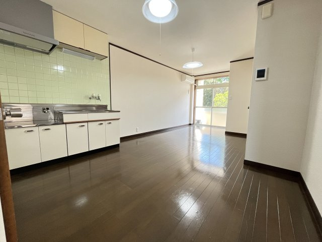 アドホックメゾンの居間・リビング