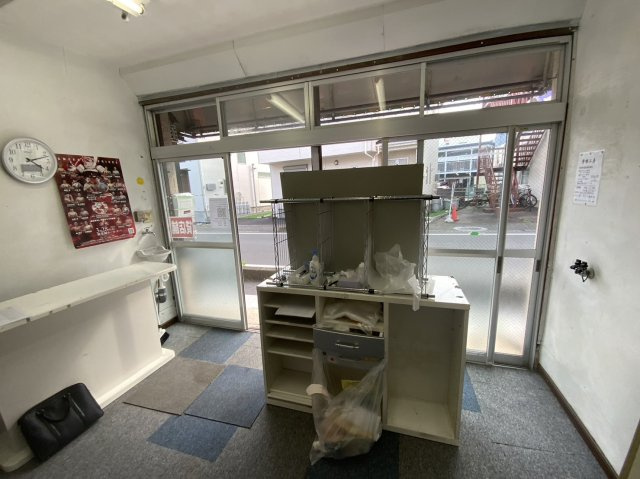 【内装】 | 愛川中津中央店舗