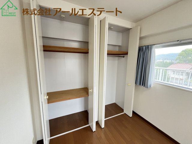 姫路北八代パークホームズ　　中古マンションの収納