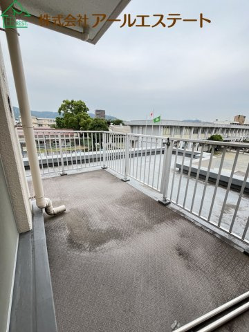 姫路北八代パークホームズ　　中古マンションのバルコニー