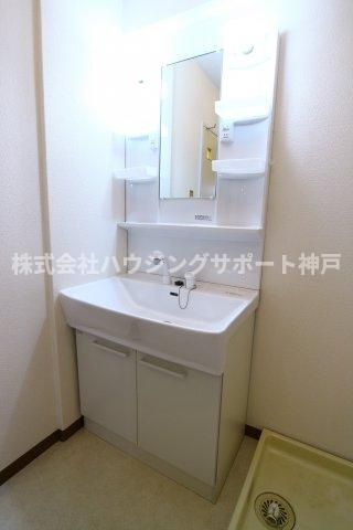 ビアンコディモーラの洗面所
