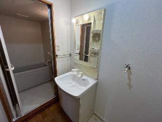 【洗面所】 | コンフォール　アイ | 洗髪洗面化粧台（イメージ）