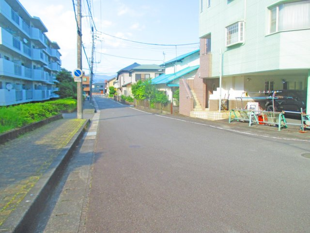 【前面道路含む現地写真】 | 清水町中徳倉 中古住宅 EH05689 | 清水町中徳倉　前面道路