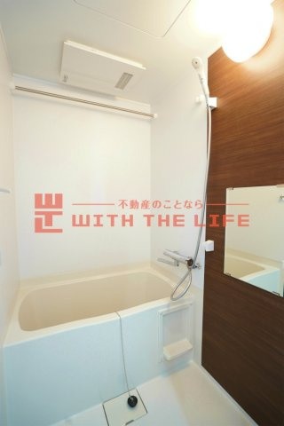 ナナザスタイル長浜【キャッシュバック対象物件】の浴室|落ち着いた空間のお風呂です