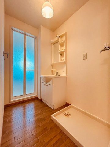 グランディールNKTの洗面所