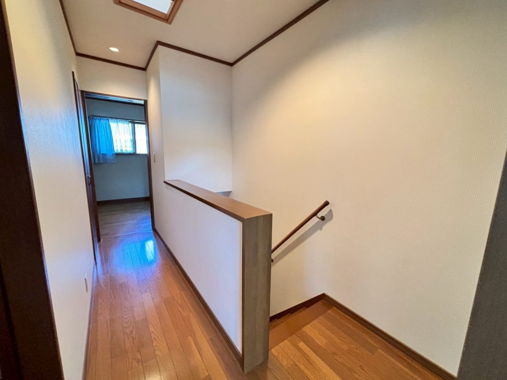 【No.6703】若葉台南6丁目/6LDKS/駐車場4台可/二世帯住宅仕様の内装