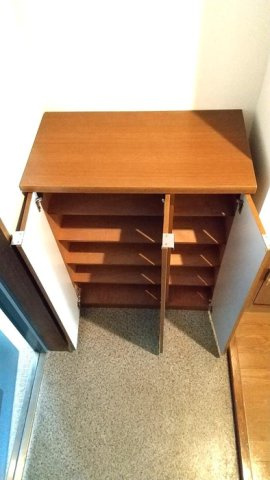 シャンティオンの玄関