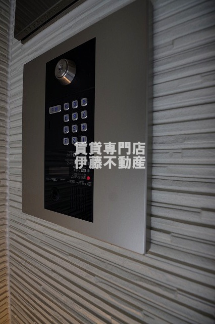 DEVELD水切のエントランス