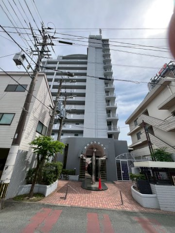 朝日プラザ坪井の外観