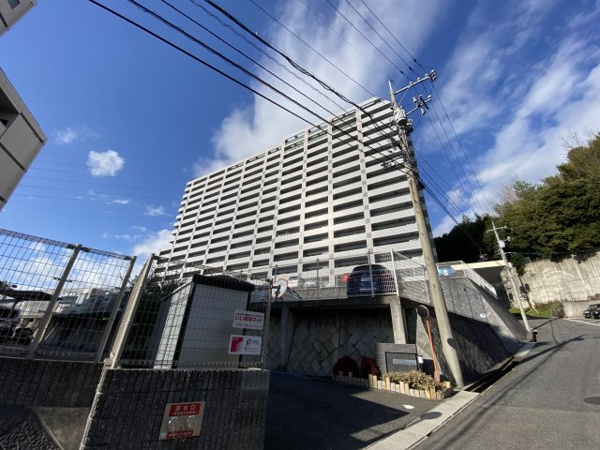 ローレルコート古江の画像