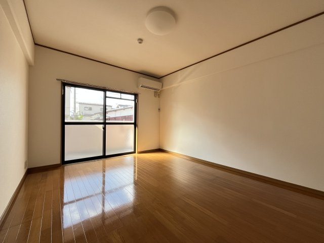 三記ぎおんの居間・リビング