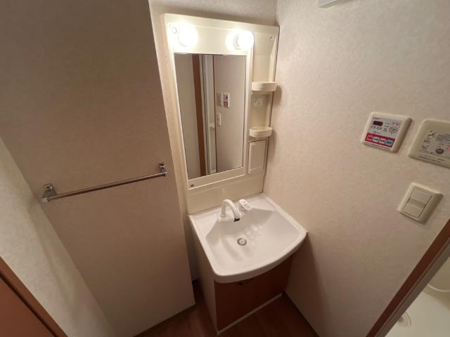 マ・シャンブルの洗面所|洗髪洗面化粧台