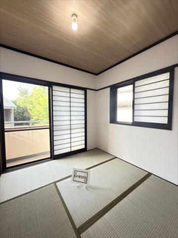 ライオンズマンション高宮第2の和室