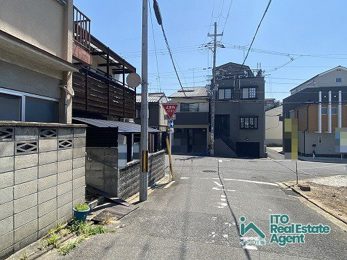 紫竹牛若町 土地(1号地)の前面道路含む現地写真