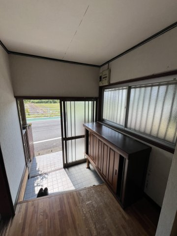 芦北町中古戸建の玄関