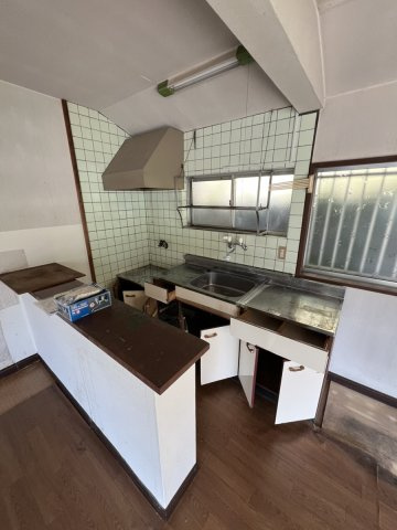 芦北町中古戸建のキッチン