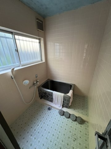 芦北町中古戸建の浴室