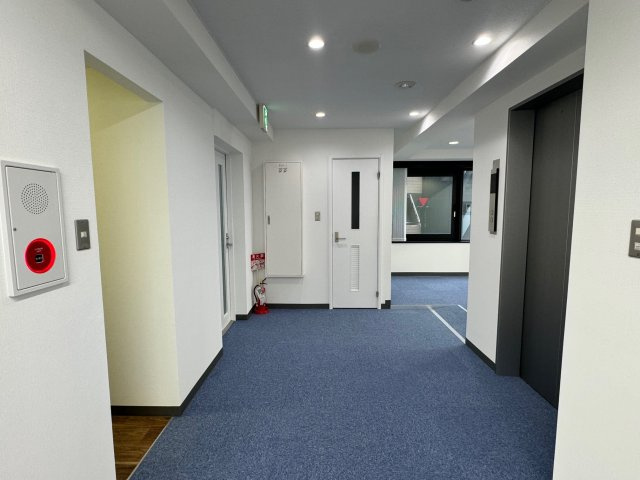 アザブビルディングNo.3の内装