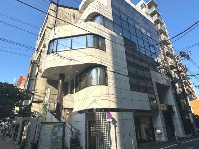 アザブビルディングNo.3の外観