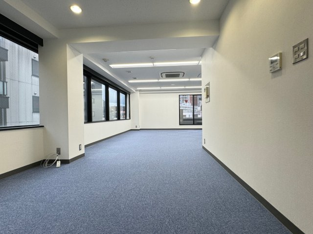 アザブビルディングNo.3の内装