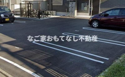 【駐車場】 | ソレイユB（水切町）