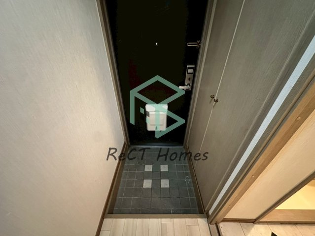 サンヒルズ西今宿の玄関