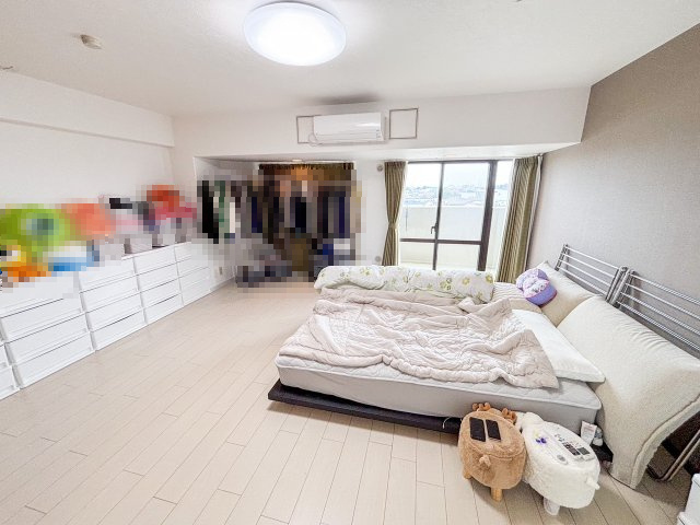 【寝室】の画像