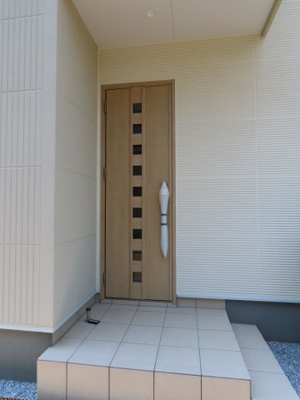 【玄関】 | 坂戸市関間未入居戸建